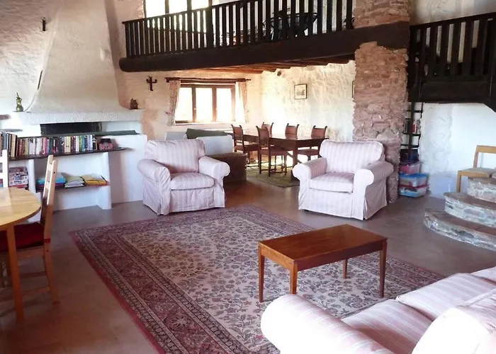 La Bergerie, With Private Pool And Garden Semesterbostad Lodève